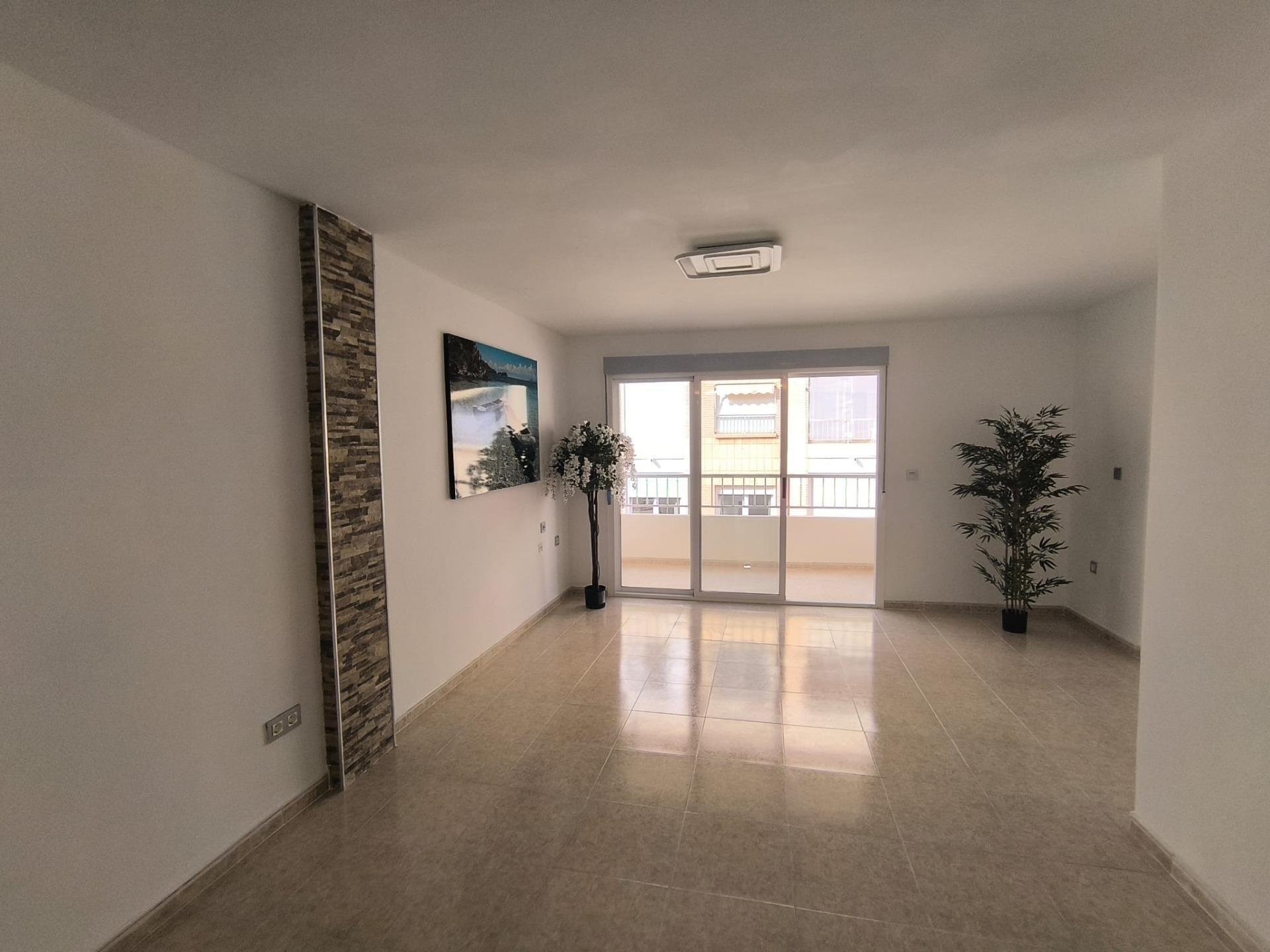 Lägenhet i Torrevieja, Alicante, Spanien 3 sovrum, 118 kvm. Nr. 137646