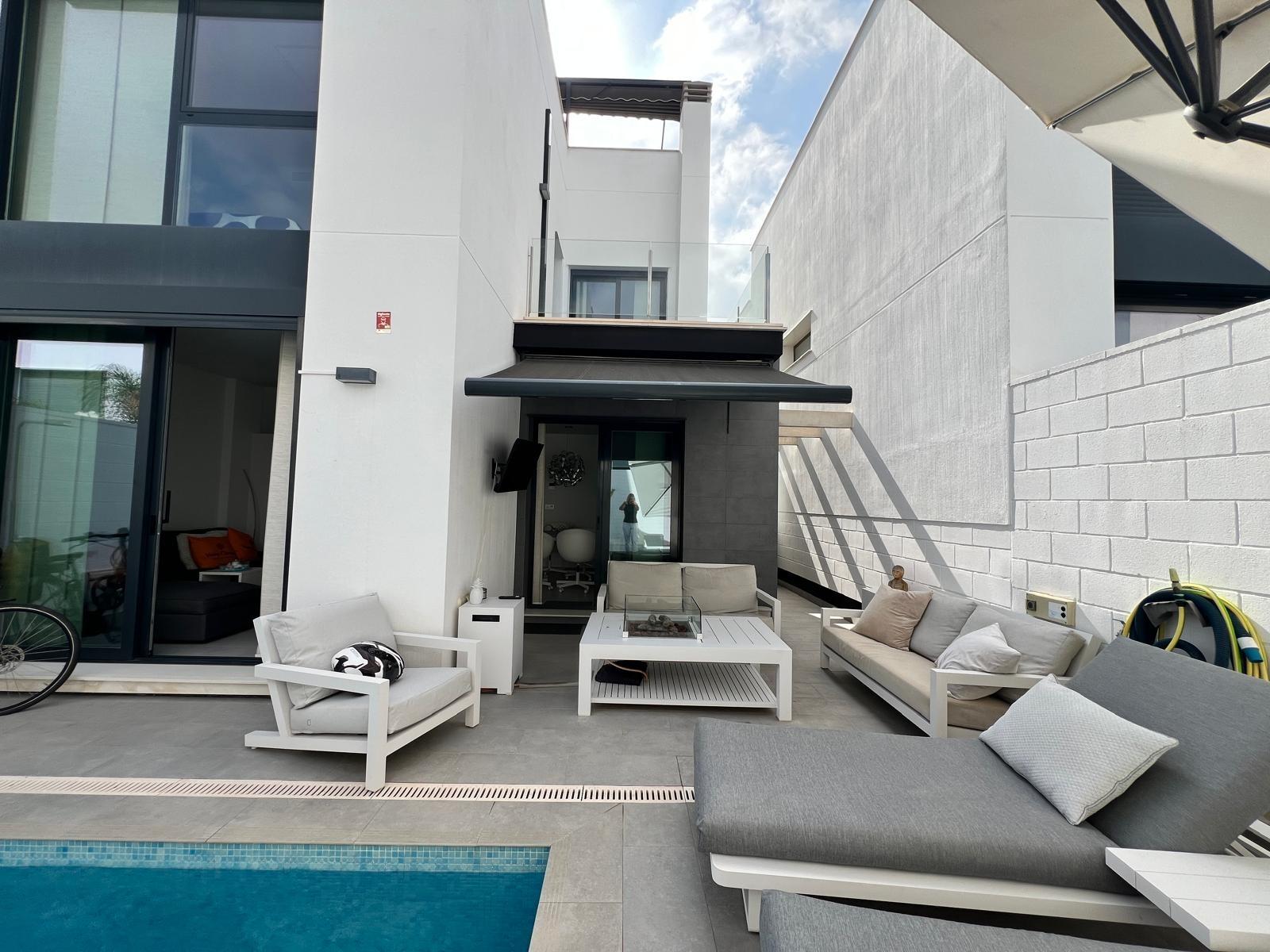 Villa in Alicante, Spanien 3 Schlafzimmer, 103.11 m2 Nr. 178264