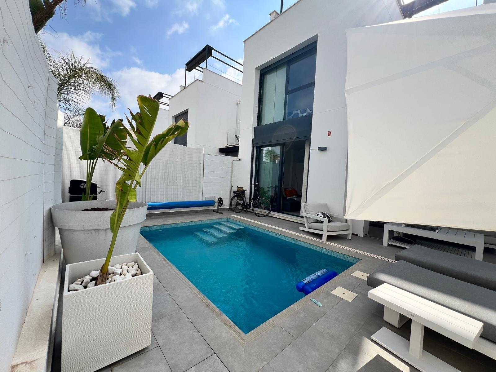 Villa in Alicante, Spanien 3 Schlafzimmer, 103.11 m2 Nr. 178264