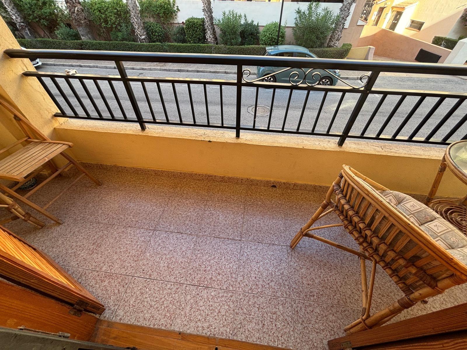 Apartment à Torrevieja, Alicante, Espagne 1 chambre, 76.01 m2 No. 178265
