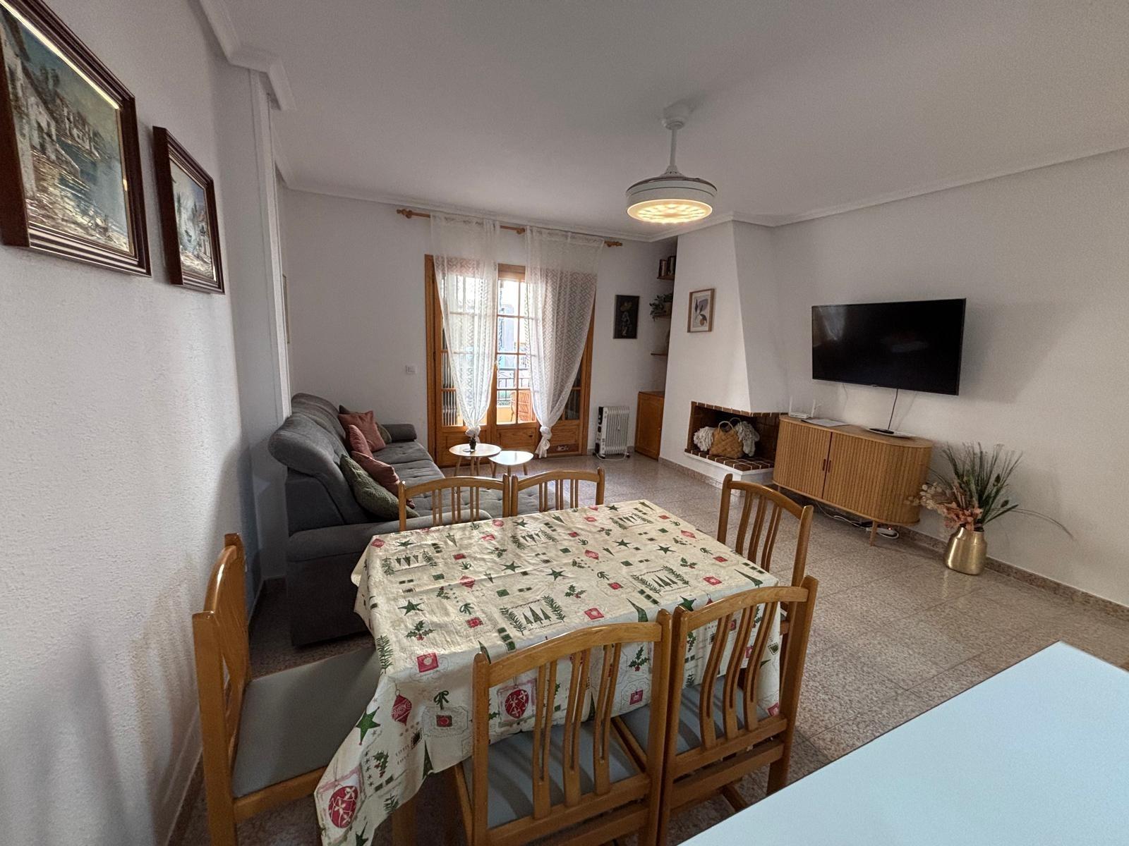 Apartment à Torrevieja, Alicante, Espagne 1 chambre, 76.01 m2 No. 178265