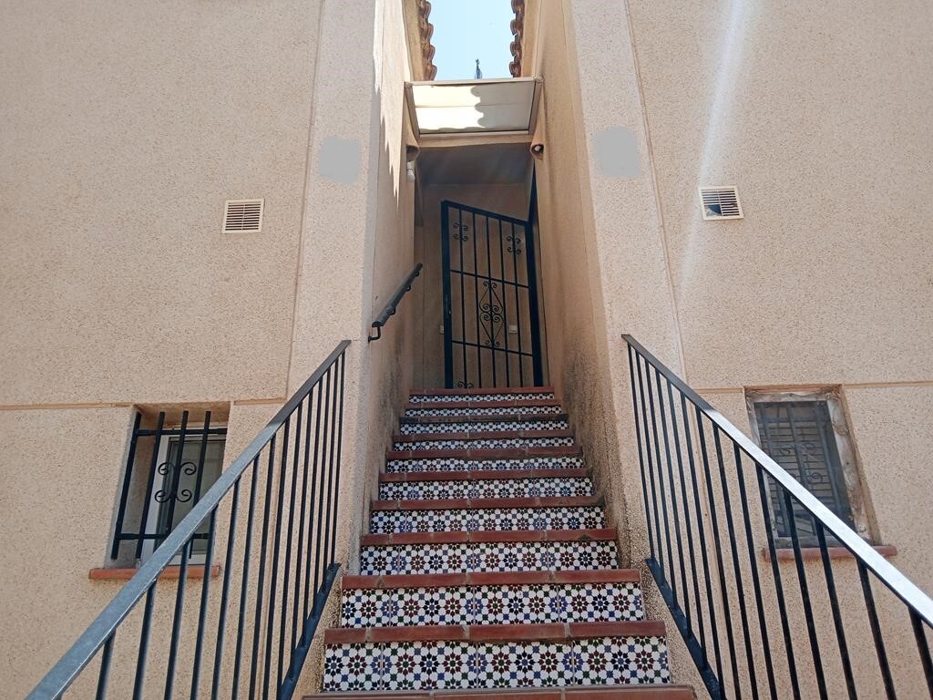 Townhouse à Torrevieja, Alicante, Espagne 3 chambres, 74 m2 No. 189470