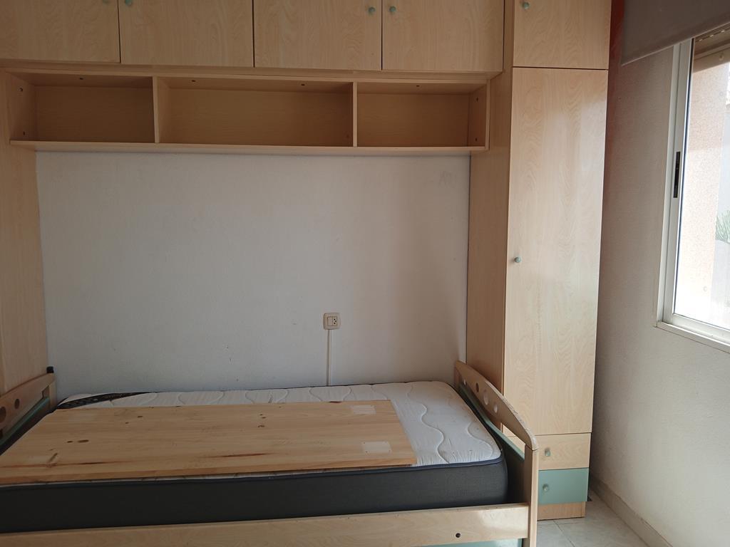 Townhouse à Torrevieja, Alicante, Espagne 3 chambres, 74 m2 No. 189470