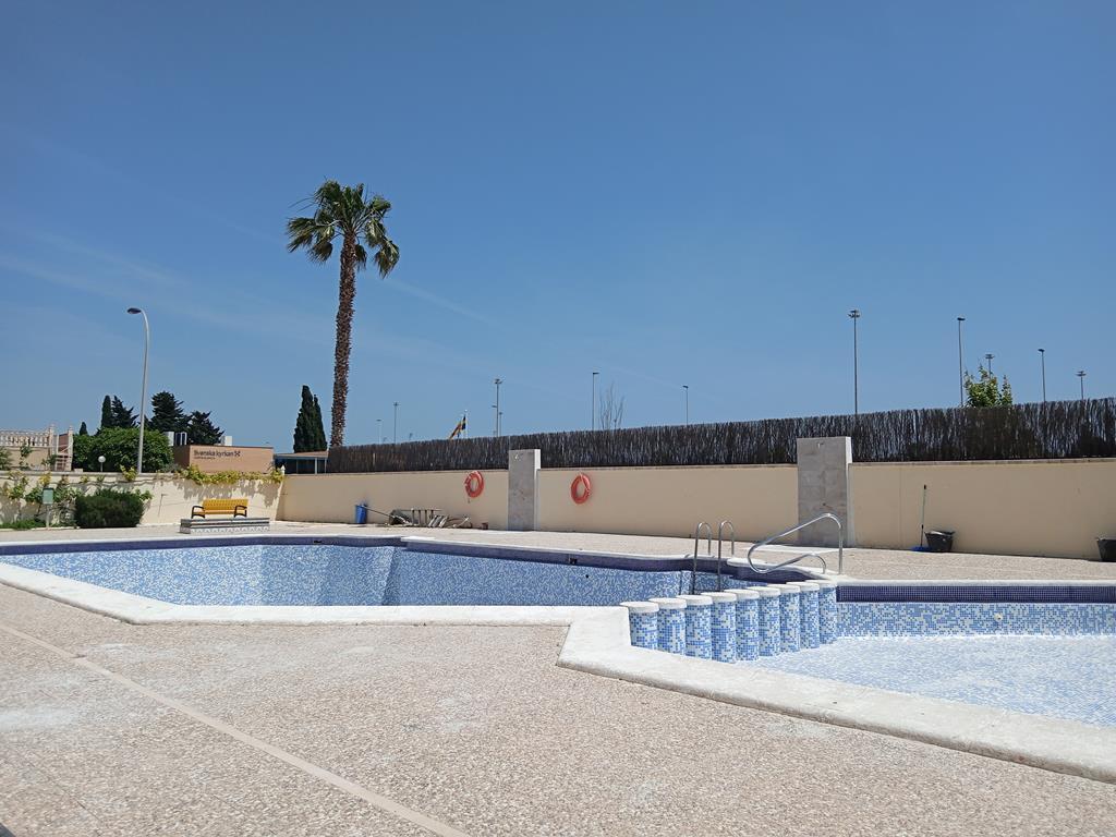 Townhouse à Torrevieja, Alicante, Espagne 3 chambres, 74 m2 No. 189470