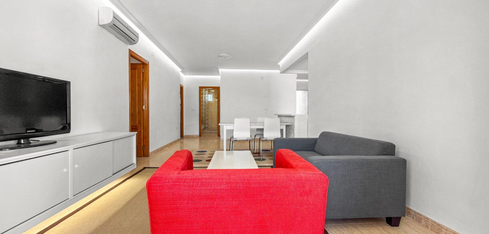 Apartamento en Alicante, España 3 dormitorios, 102 m2 No. 189471