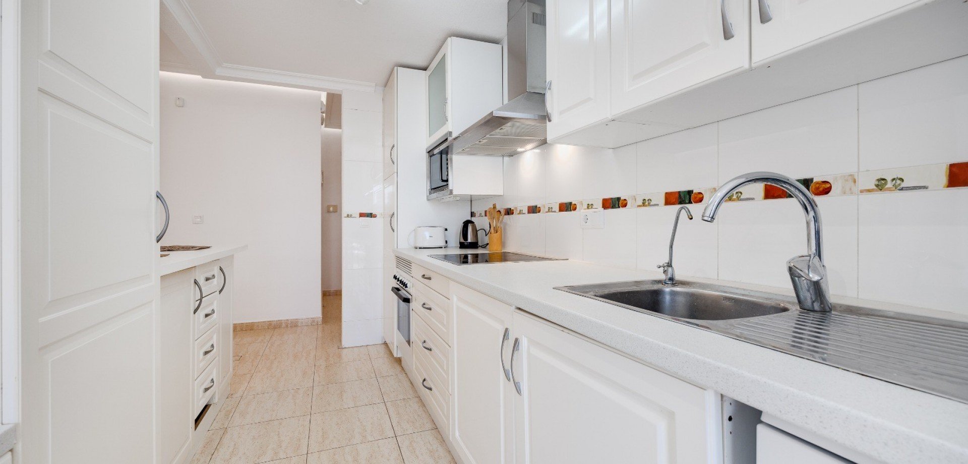 Apartamento en Alicante, España 3 dormitorios, 102 m2 No. 189471