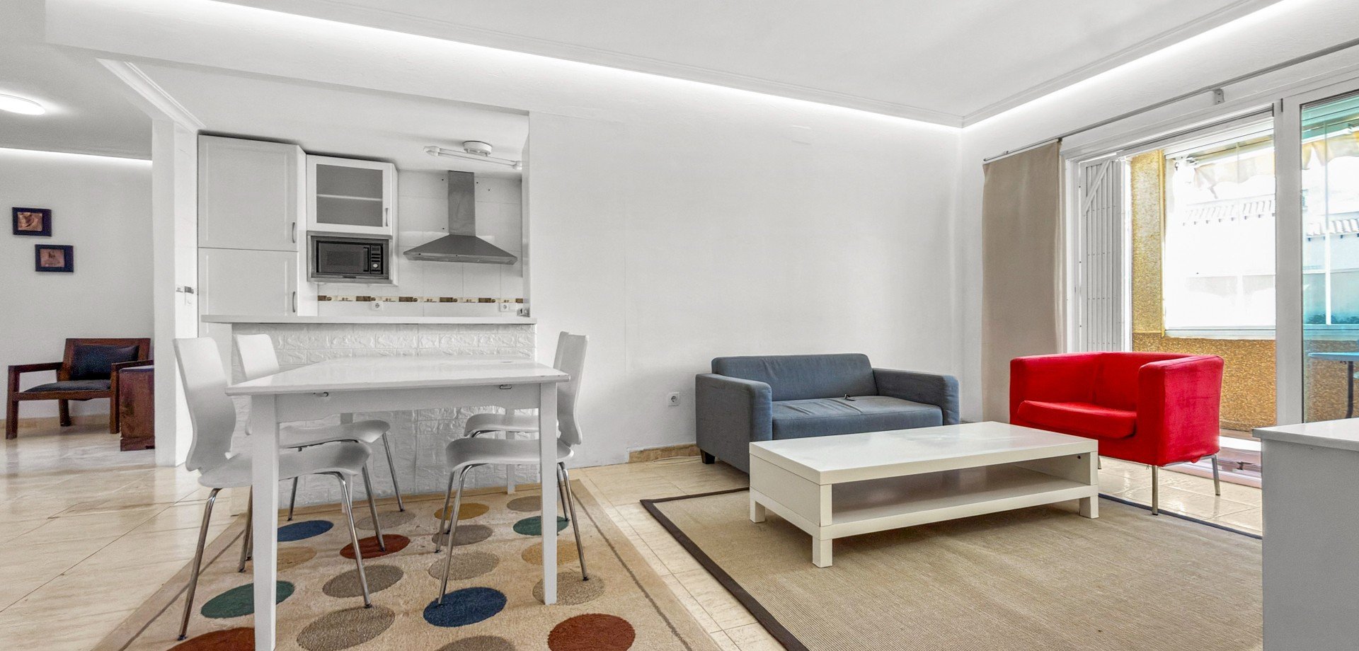 Apartamento en Alicante, España 3 dormitorios, 102 m2 No. 189471