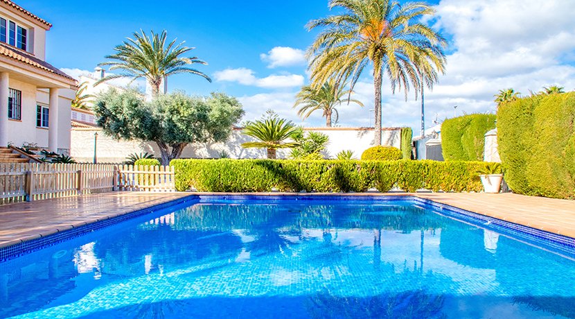 Villa Pilar de la Horadada, Alicante, Spānijā 4 istabas, 288 m2 Nr. 144741