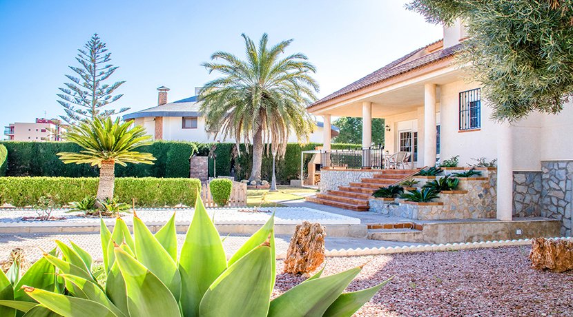 Villa Pilar de la Horadada, Alicante, Spānijā 4 istabas, 288 m2 Nr. 144741