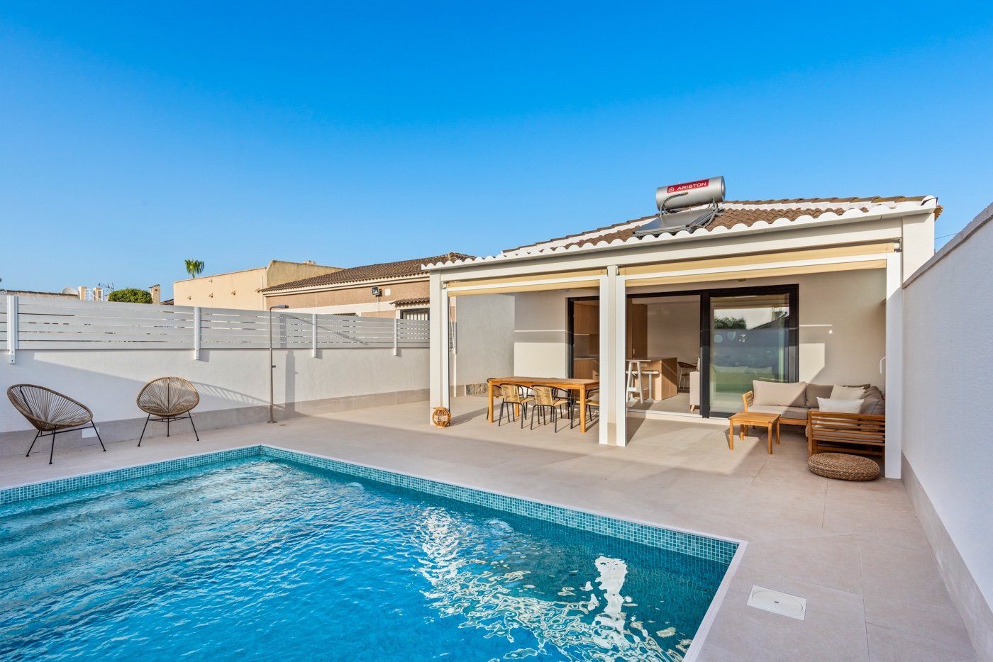 Huvila Torrevieja, Alicante, Espanja 3 makuuhuonetta, 104 m2 No. 136741