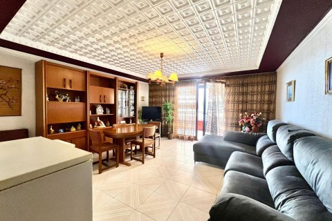 Apartment in Torrevieja, Alicante, Spain 3 bedrooms, 90 sq.m. No. 166014
