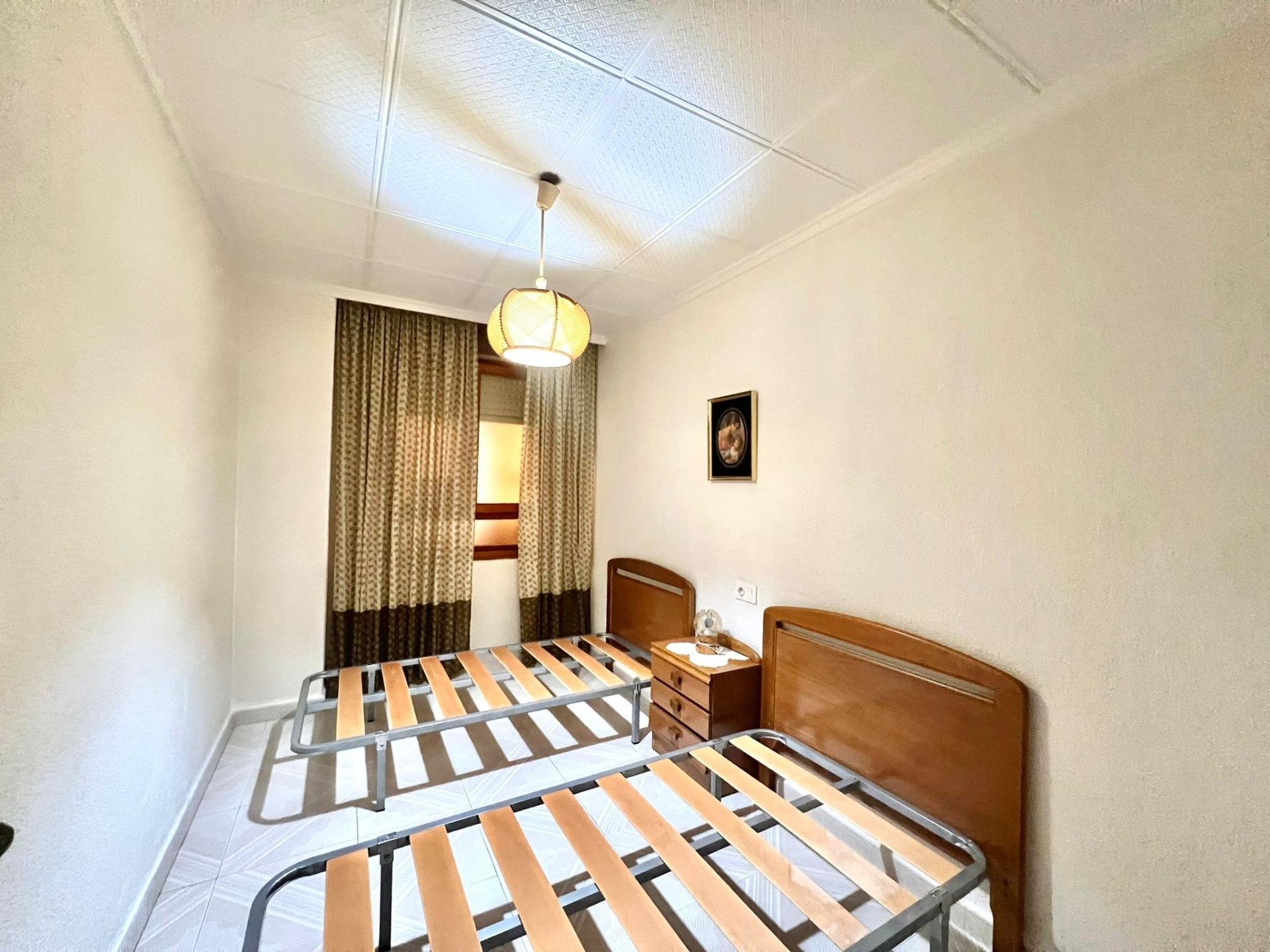 Appartamento a Torrevieja, Alicante, Spagna 3 camere da letto, 90 mq. N° 166014