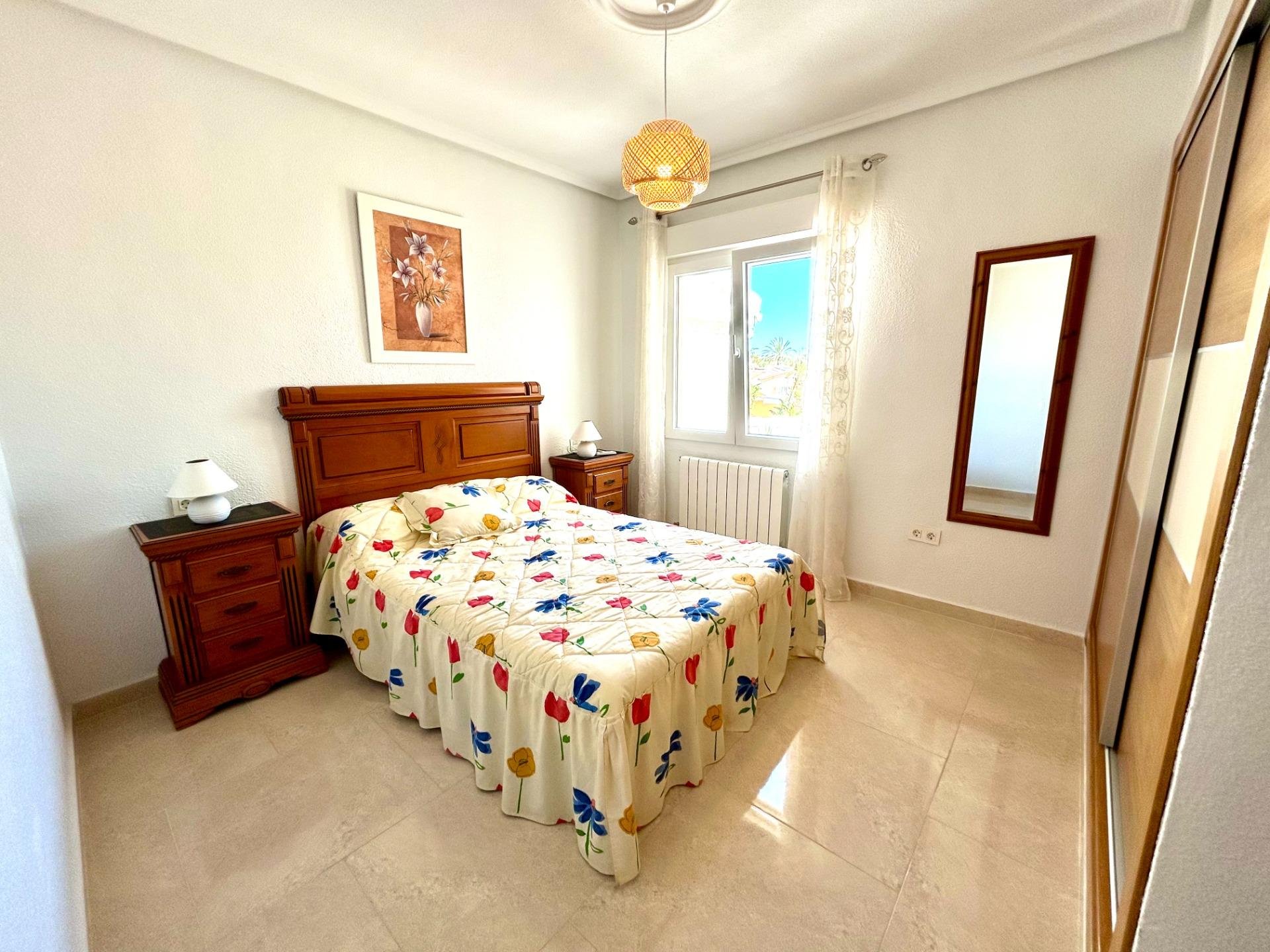 Huvila Ciudad Quesada, Alicante, Espanja 5 makuuhuonetta, 246.1 m2 No. 166015
