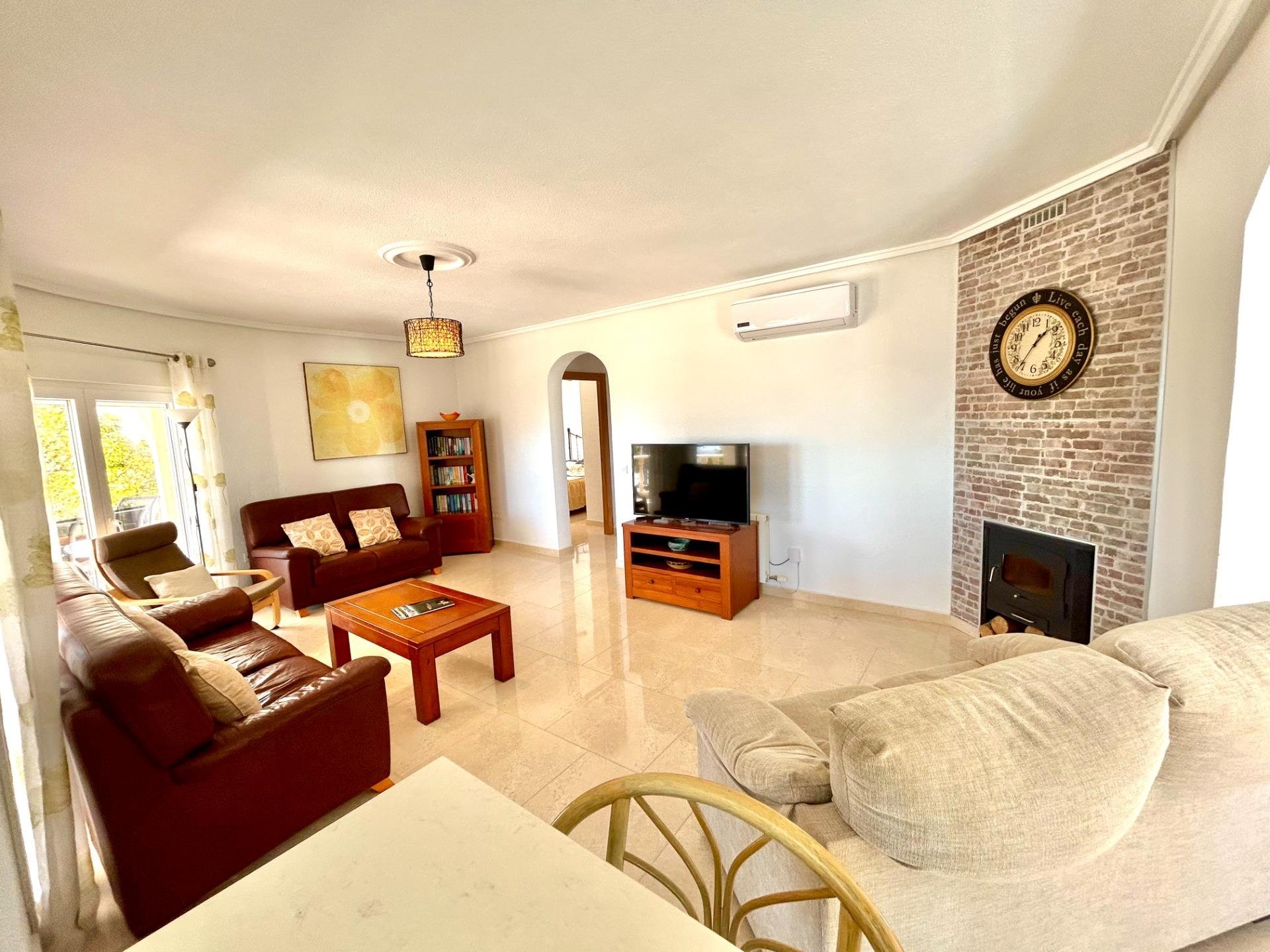 Huvila Ciudad Quesada, Alicante, Espanja 5 makuuhuonetta, 246.1 m2 No. 166015