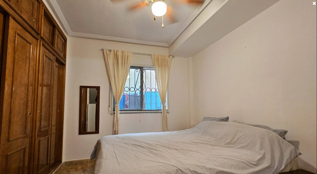 Apartment à Punta Prima, Alicante, Espagne 2 chambres, 65 m2 No. 183594