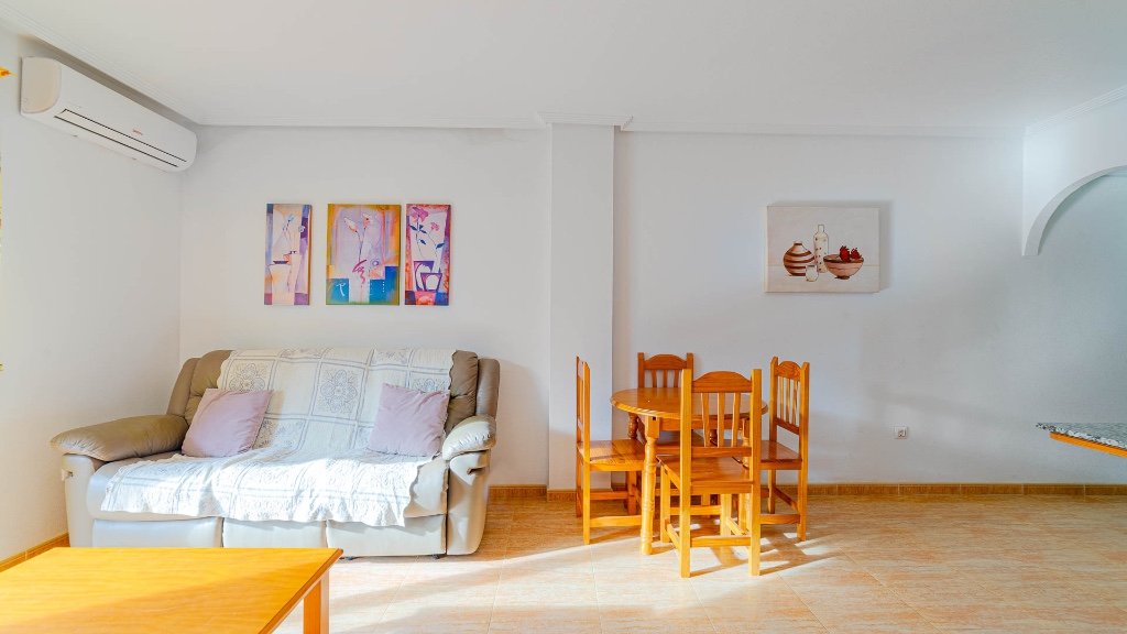 Apartment à Alicante, Espagne 2 chambres, 61 m2 No. 183595