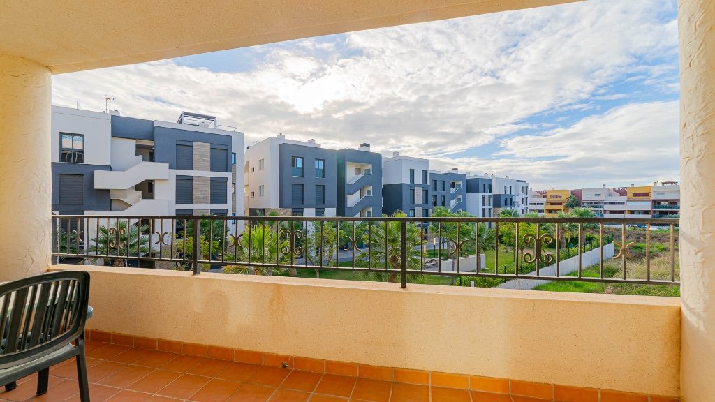 Apartment à Alicante, Espagne 2 chambres, 61 m2 No. 183595