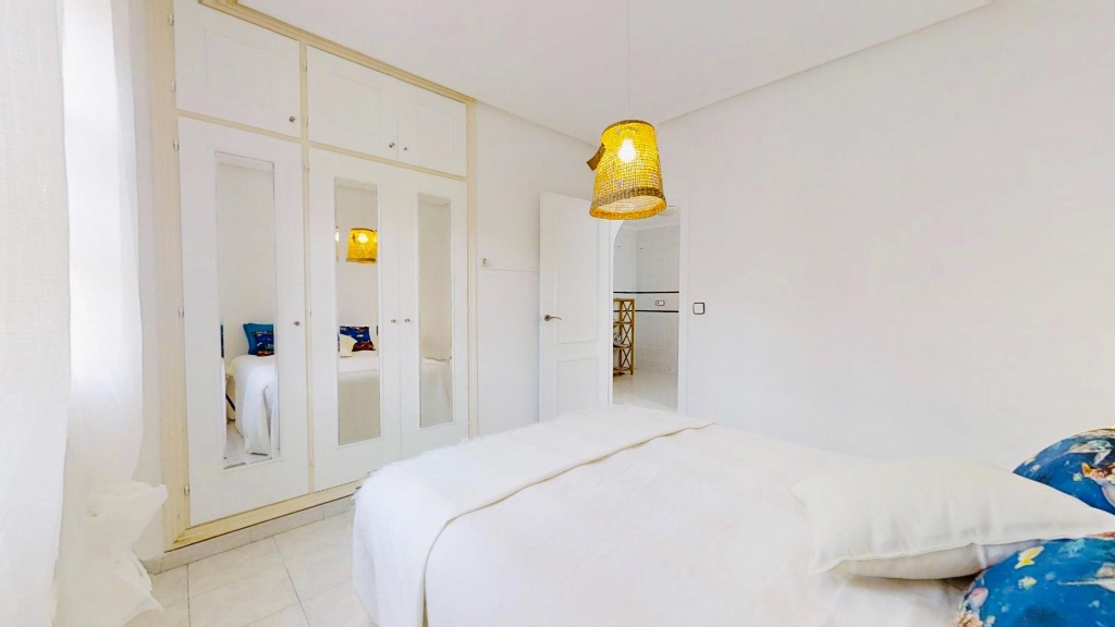 Apartamento en Punta Prima, Alicante, España 2 dormitorios, 64 m2 No. 183596