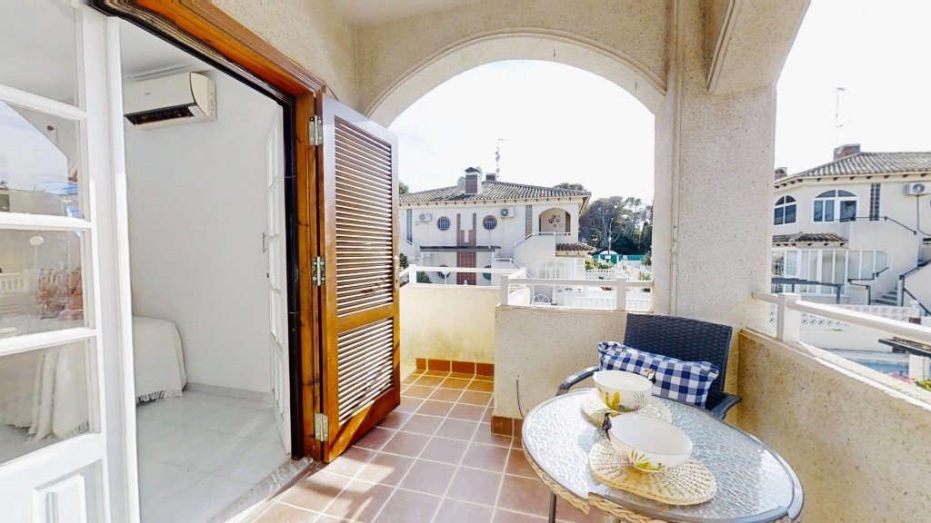 Apartamento en Punta Prima, Alicante, España 2 dormitorios, 64 m2 No. 183596