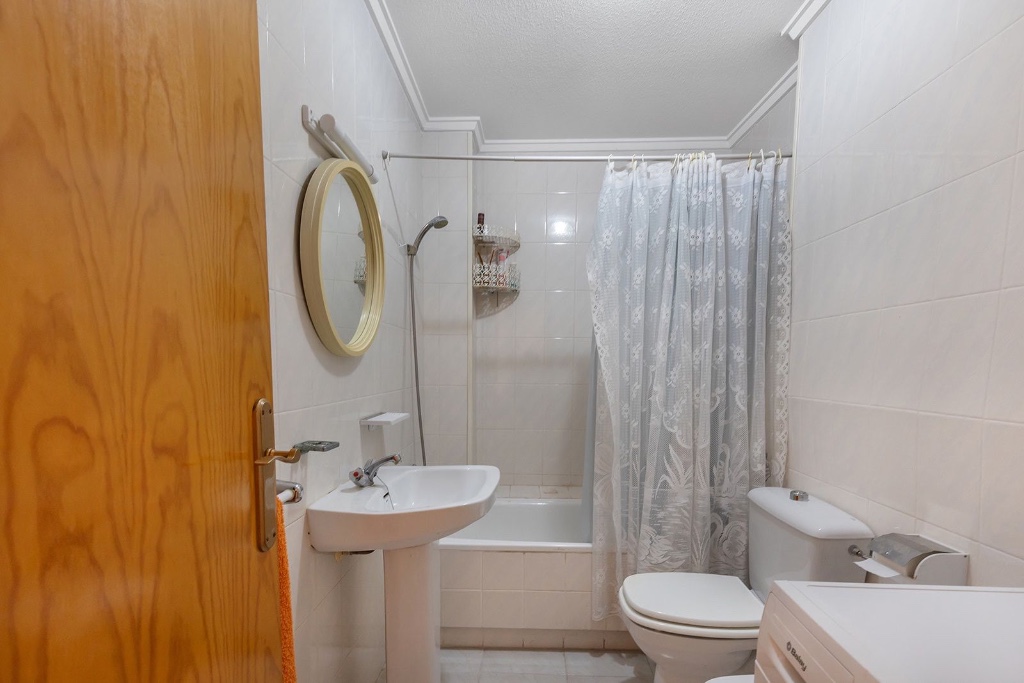 Huoneisto La Mata, Alicante, Espanja 2 makuuhuonetta, 65 m2 No. 183591