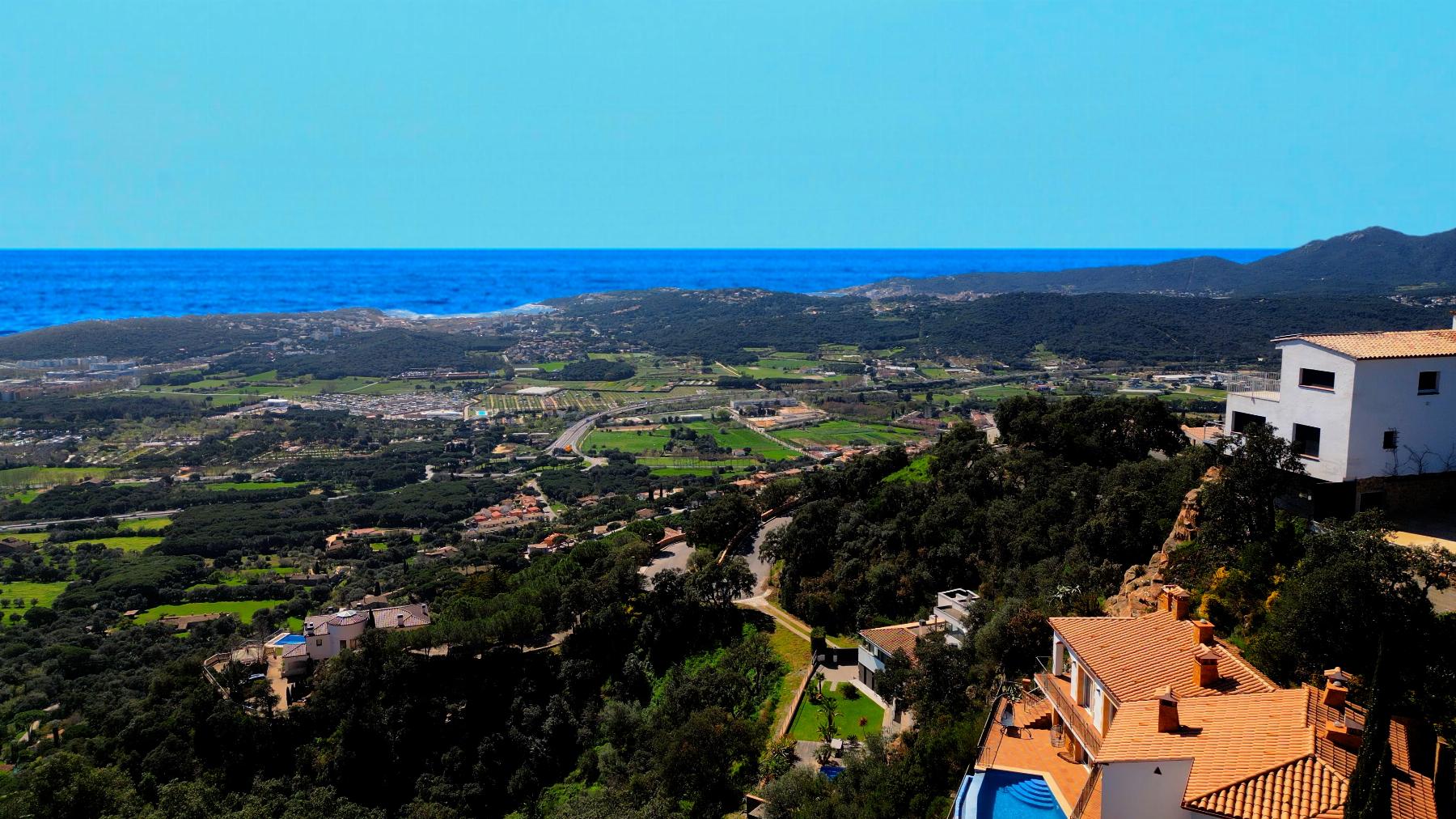 Villa in Castell d'Aro, Girona, Spanien 5 Schlafzimmer, 640 m2 Nr. 156054