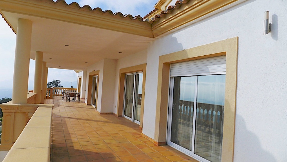 Hus i Platja D'aro, Girona, Spanien 6 sovrum, 417 kvm. Nr. 156053