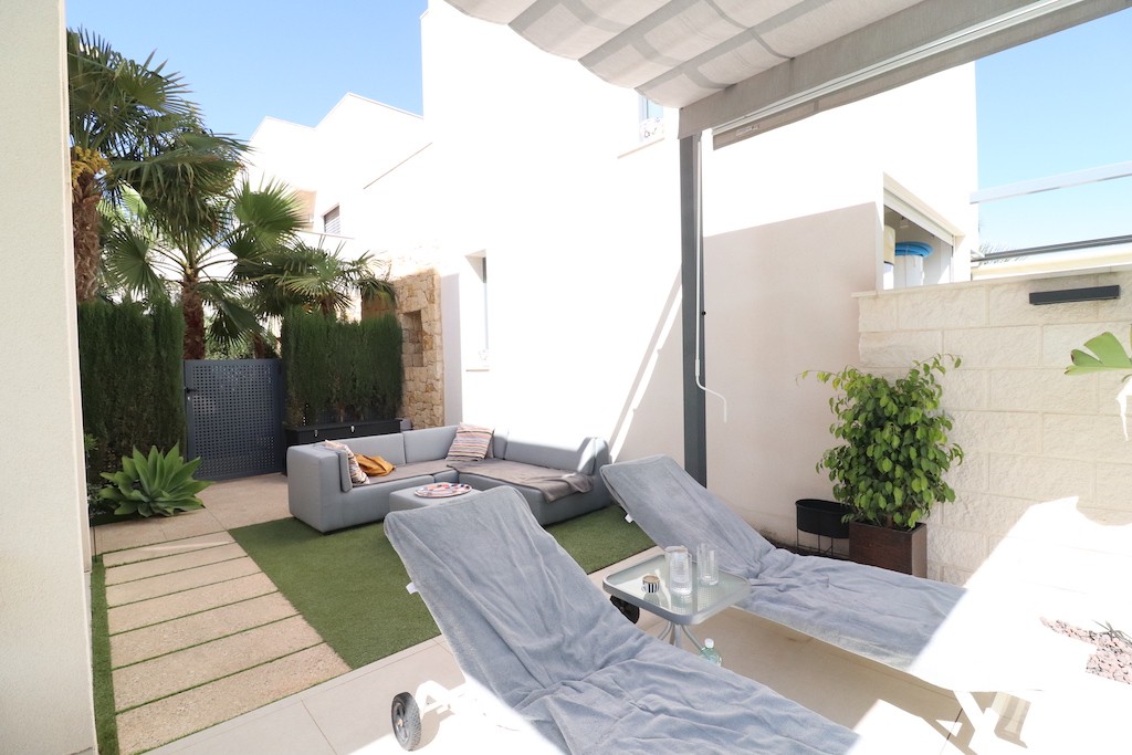 Villa in Ciudad Quesada, Alicante, Spanien 2 Schlafzimmer, 94 m2 Nr. 145231
