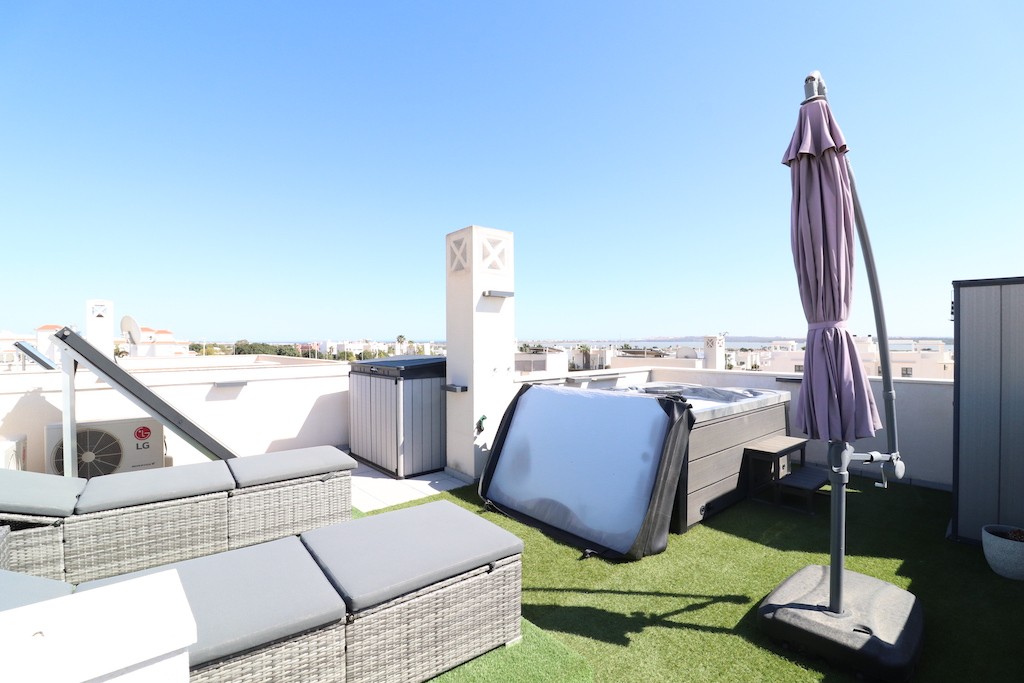 Villa in Ciudad Quesada, Alicante, Spanien 2 Schlafzimmer, 94 m2 Nr. 145231