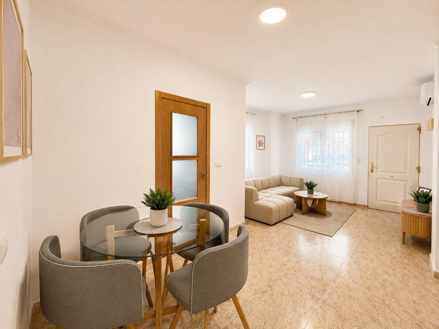 Zemes gabals Torrevieja, Alicante, Spānijā 2 istabas, 83 m2 Nr. 195633
