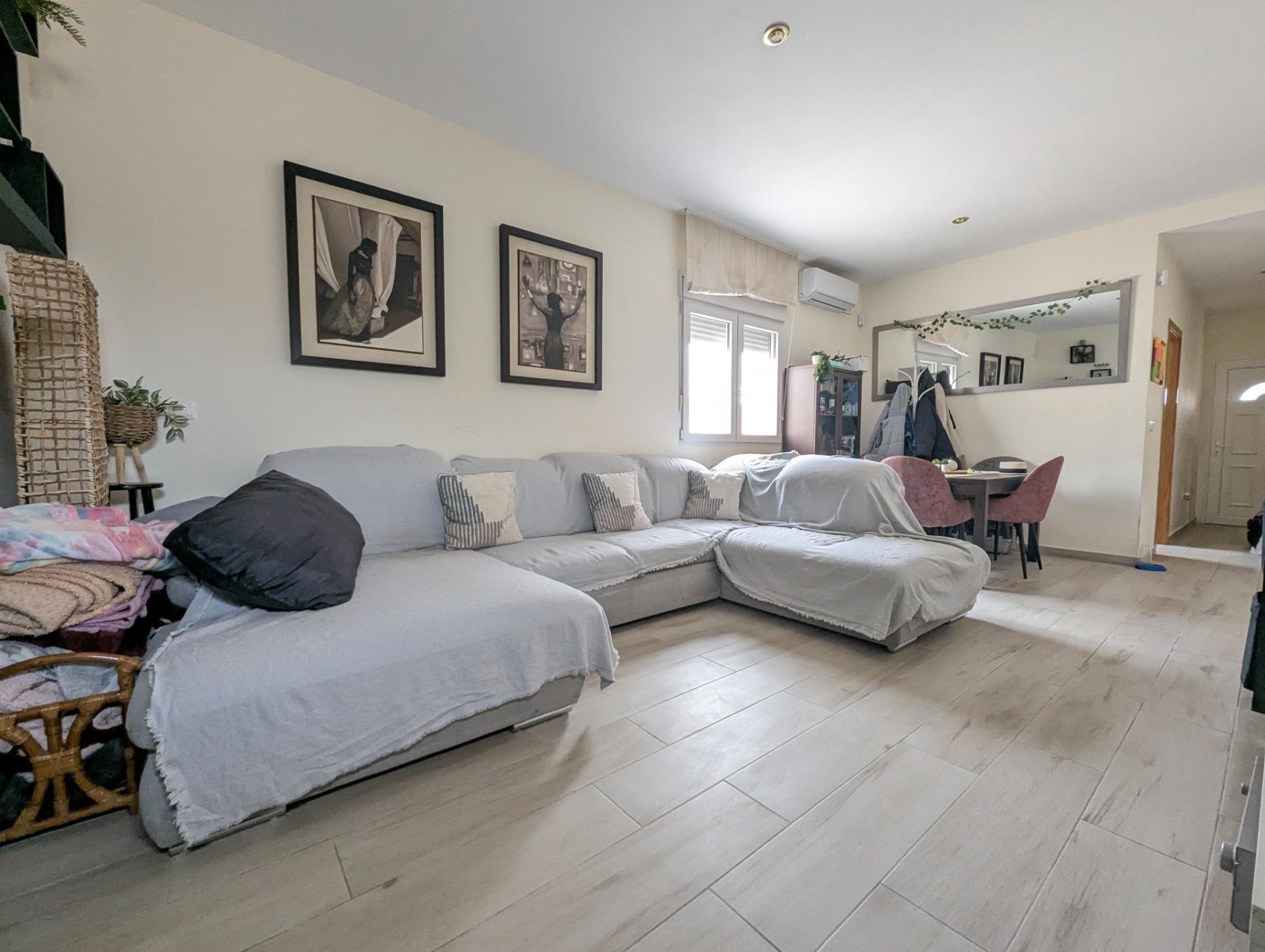Appartamento a Torrevieja, Alicante, Spagna 3 camere da letto, 130 mq. N° 195636