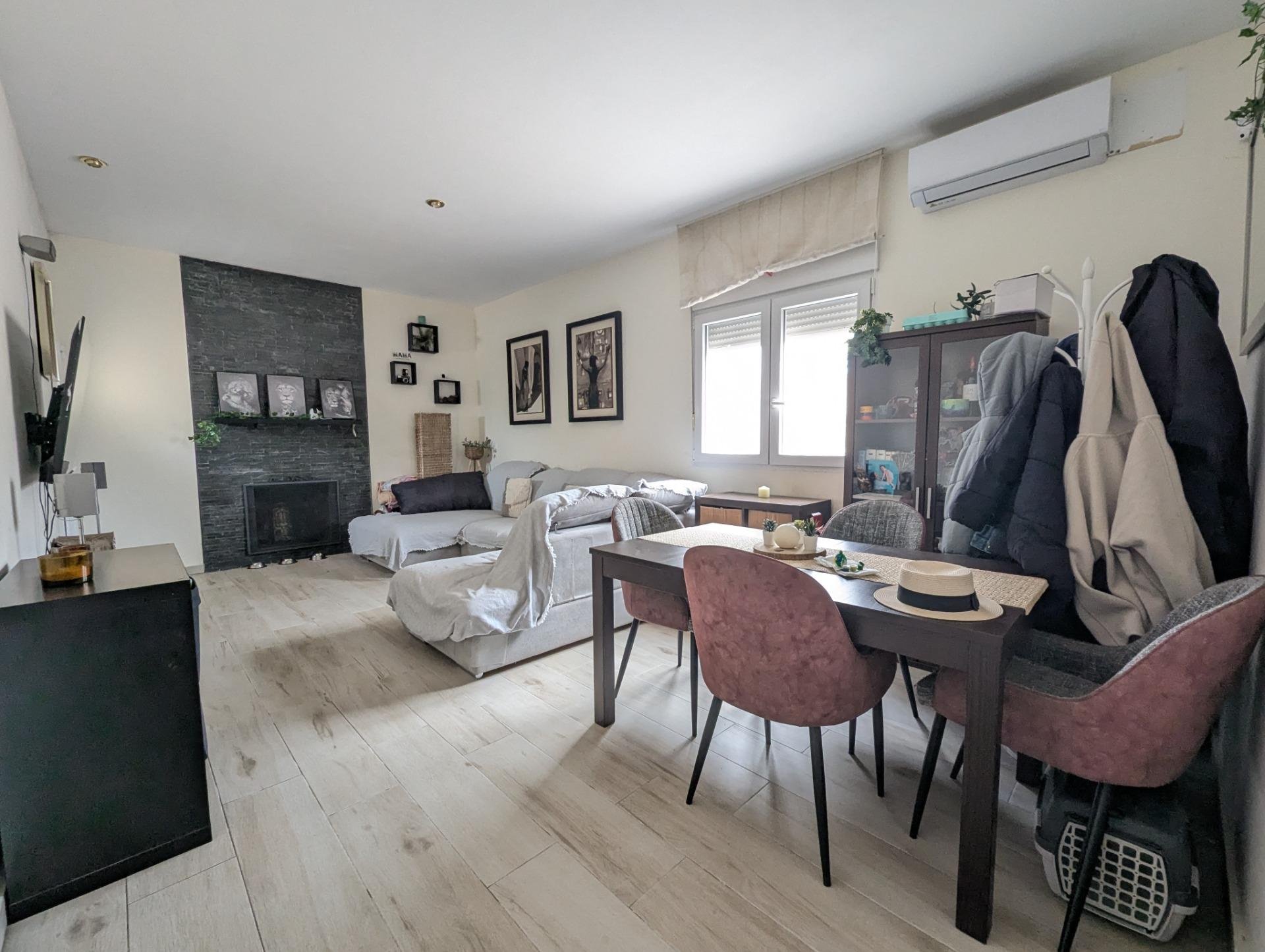 Appartamento a Torrevieja, Alicante, Spagna 3 camere da letto, 130 mq. N° 195636
