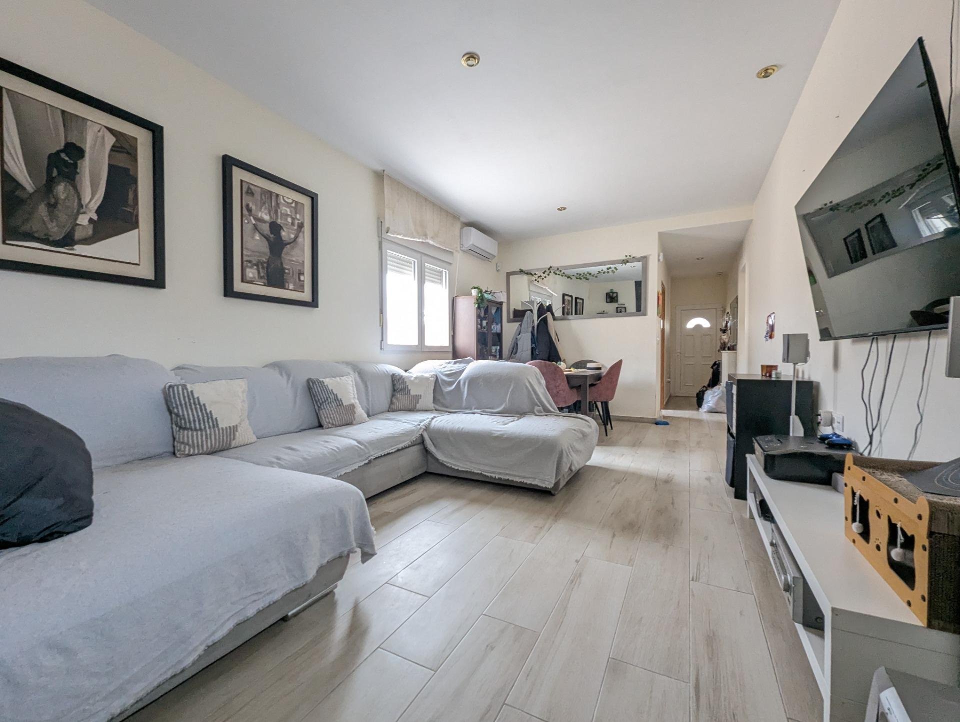 Appartamento a Torrevieja, Alicante, Spagna 3 camere da letto, 130 mq. N° 195636