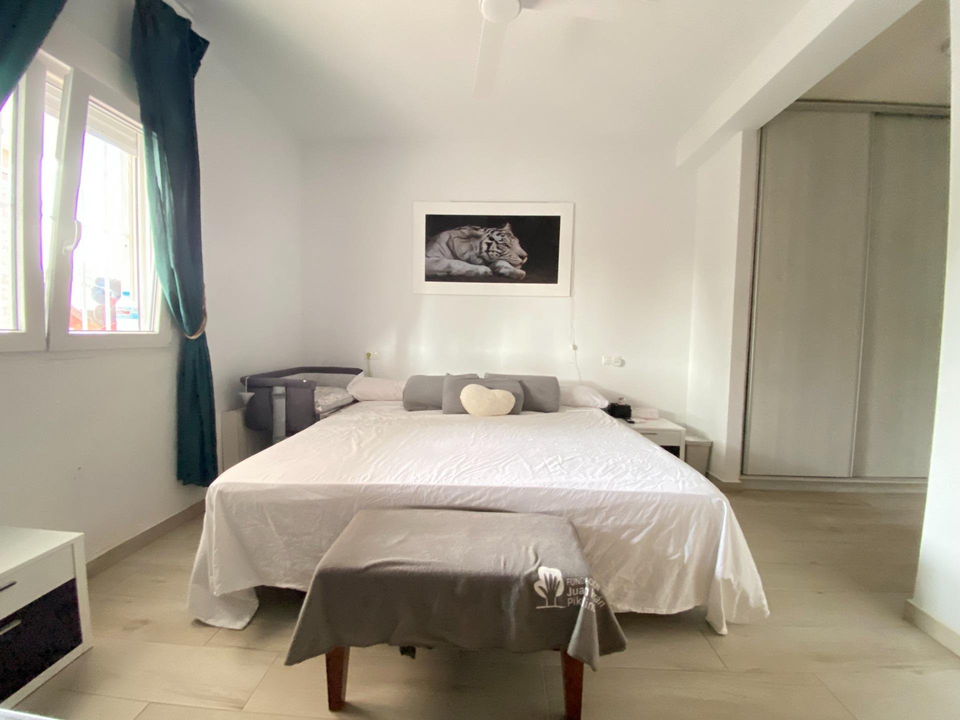 Appartamento a Torrevieja, Alicante, Spagna 3 camere da letto, 130 mq. N° 195636
