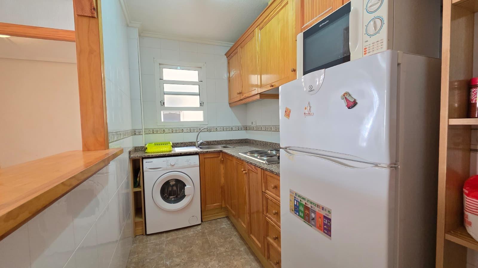 Apartment in Torrevieja, Alicante, Spain 2 bedrooms, 57 sq.m. No. 195634