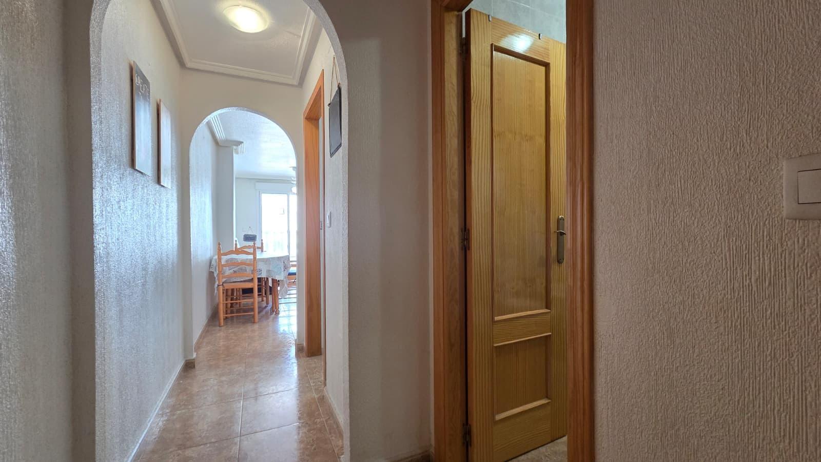 Apartment in Torrevieja, Alicante, Spain 2 bedrooms, 57 sq.m. No. 195634