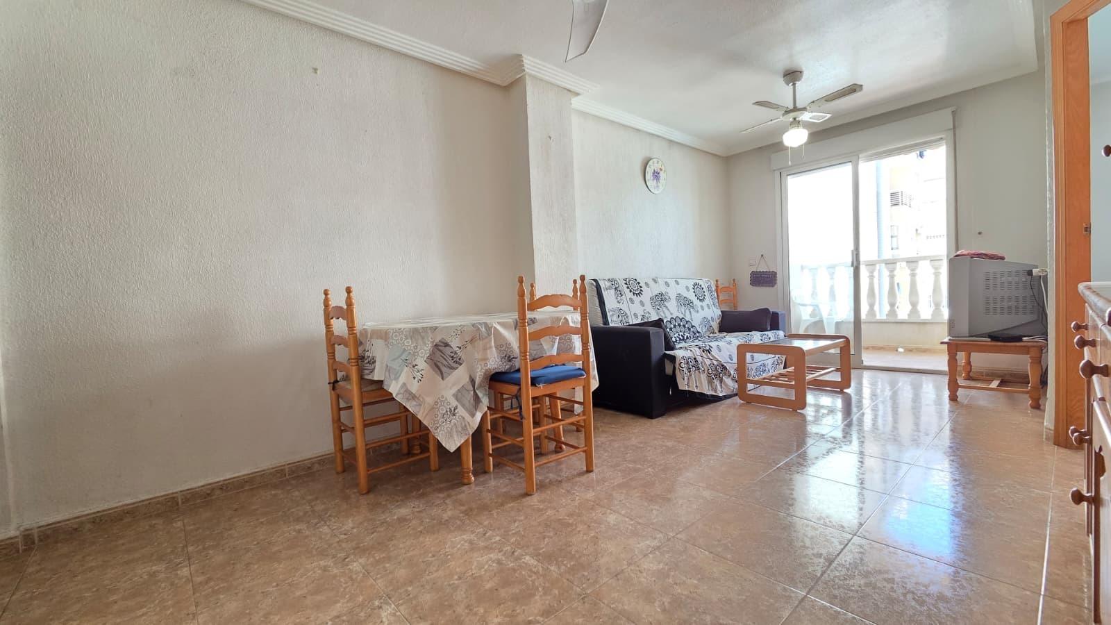 Apartment in Torrevieja, Alicante, Spain 2 bedrooms, 57 sq.m. No. 195634