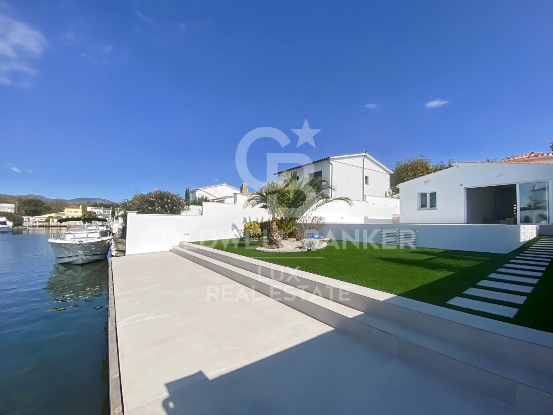 Villa Empuriabrava, Girona, Spānijā 3 istabas, 138 m2 Nr. 160265