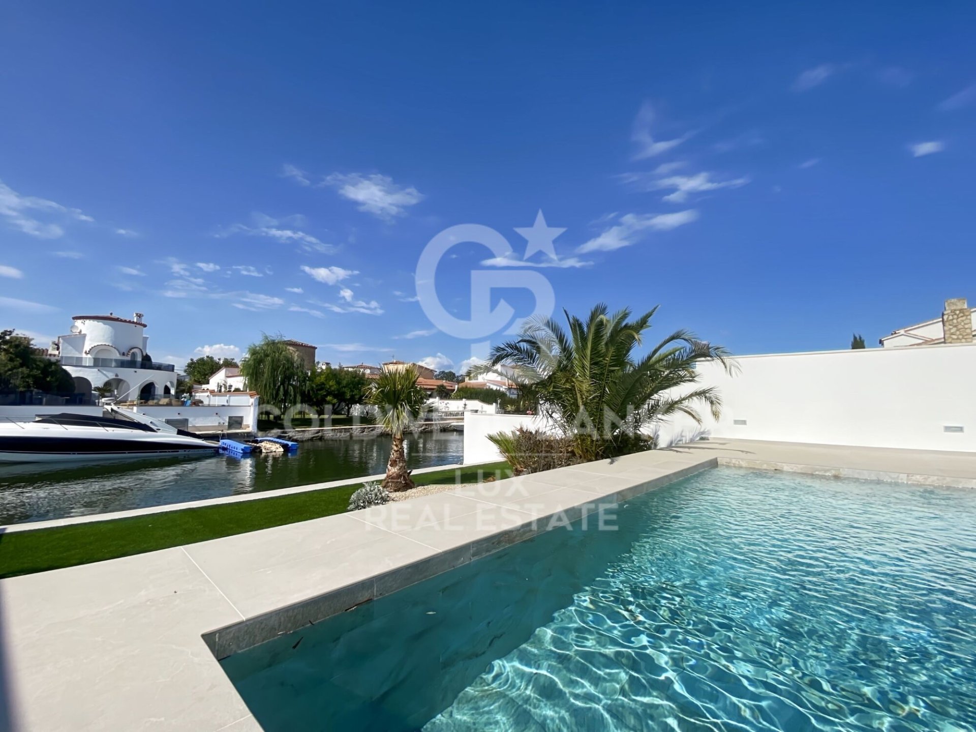 Villa Empuriabrava, Girona, Spānijā 3 istabas, 138 m2 Nr. 160265