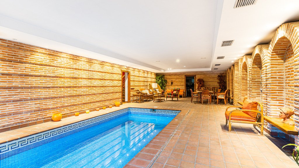 Willa w Las Rozas de Madrid, Madrid, Hiszpania 5 sypialni, 800 mkw. nr 108117