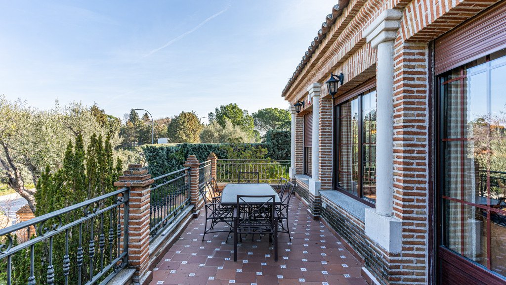Willa w Las Rozas de Madrid, Madrid, Hiszpania 5 sypialni, 800 mkw. nr 108117