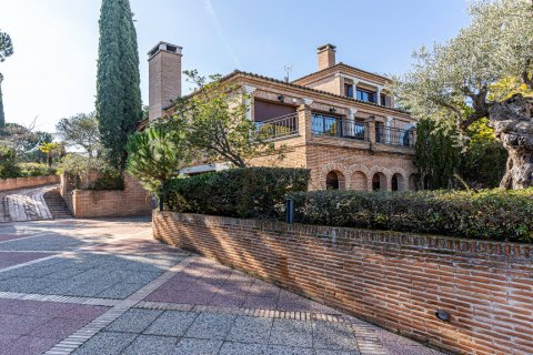 Villa in Las Rozas de Madrid, Madrid, Spanien 5 Schlafzimmer, 800 m2 Nr. 108117