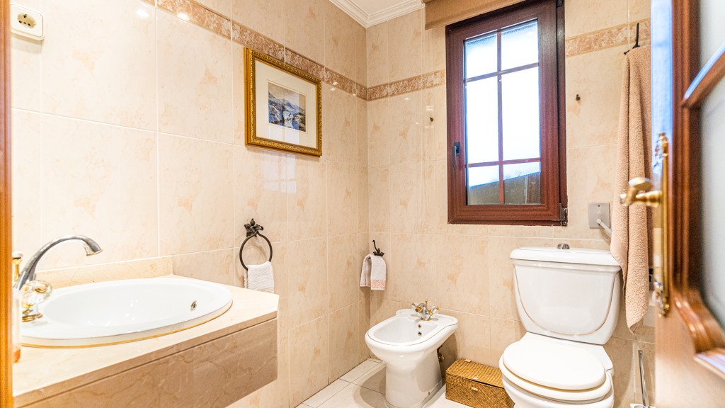 Willa w Las Rozas de Madrid, Madrid, Hiszpania 5 sypialni, 800 mkw. nr 108117
