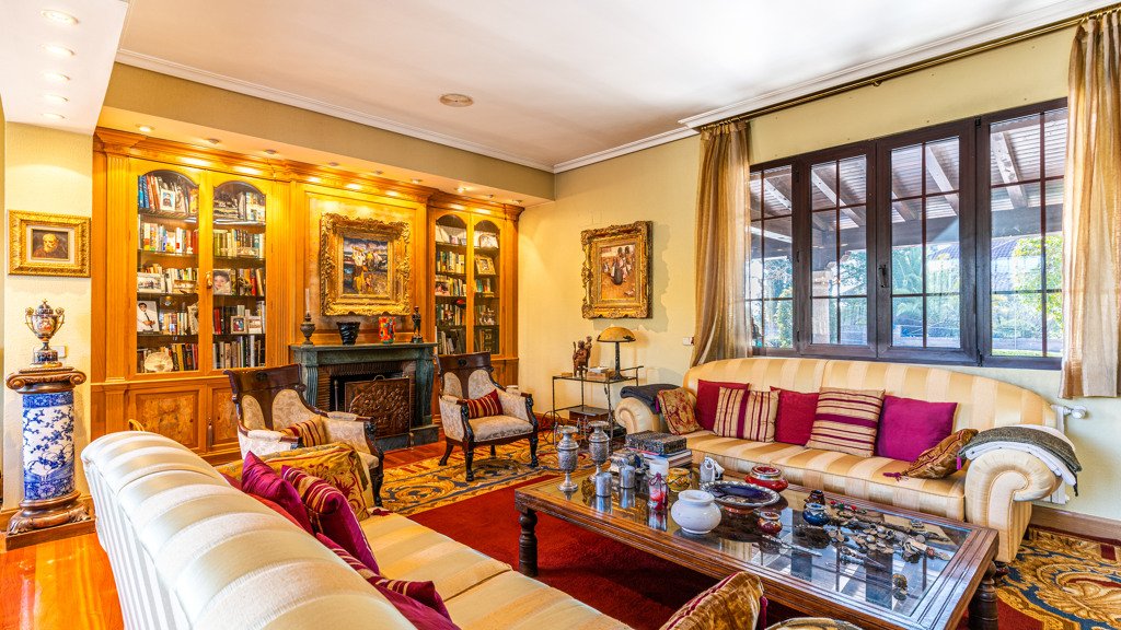 Willa w Las Rozas de Madrid, Madrid, Hiszpania 5 sypialni, 800 mkw. nr 108117