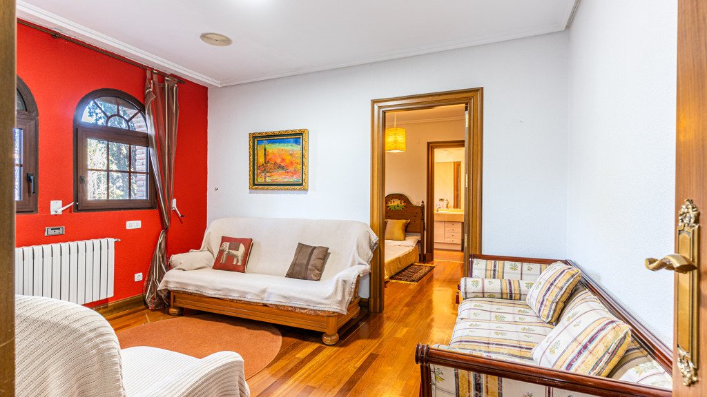 Willa w Las Rozas de Madrid, Madrid, Hiszpania 5 sypialni, 800 mkw. nr 108117