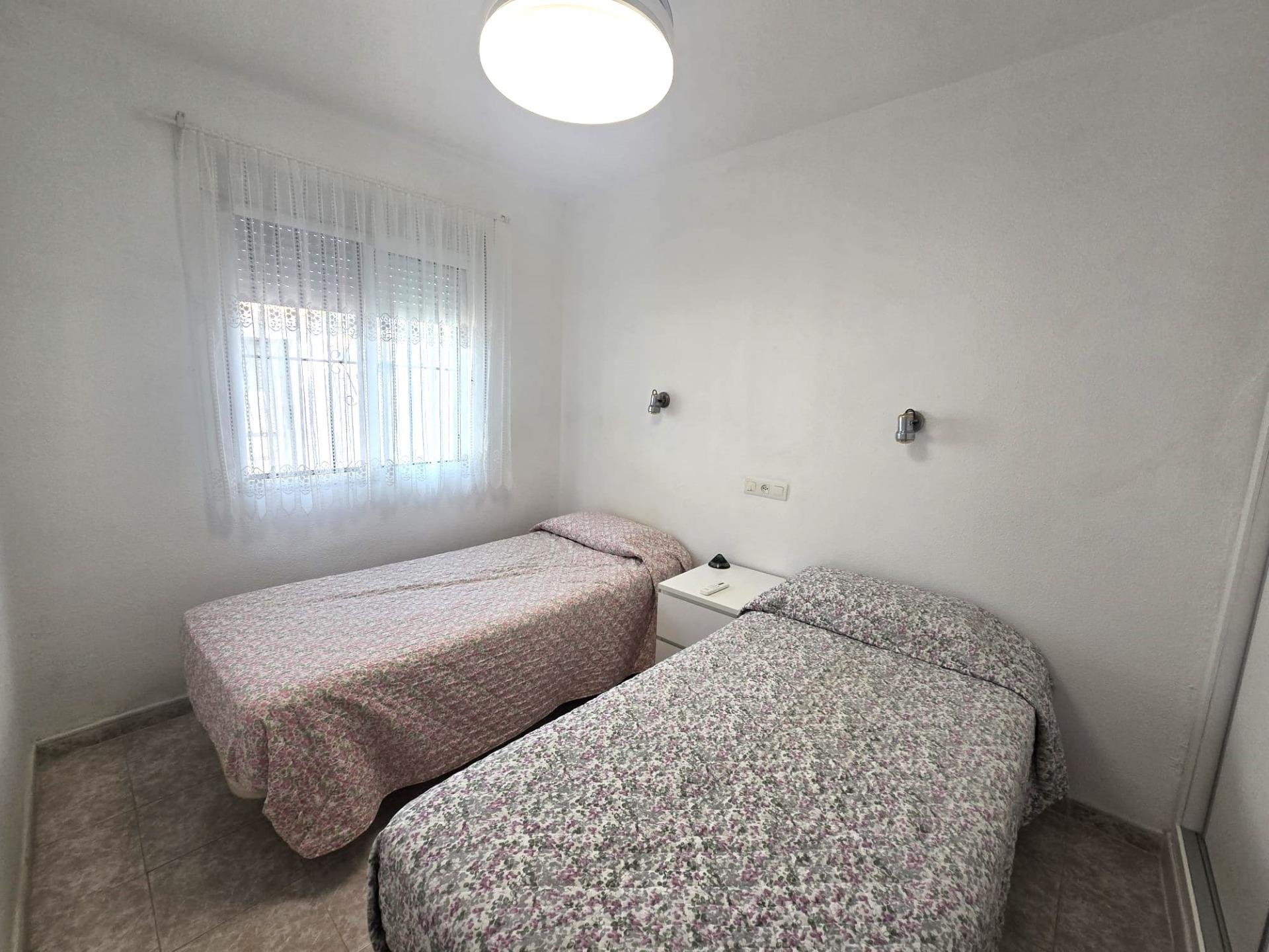 Rindu māja Torrevieja, Alicante, Spānijā 3 istabas, 76 m2 Nr. 192323