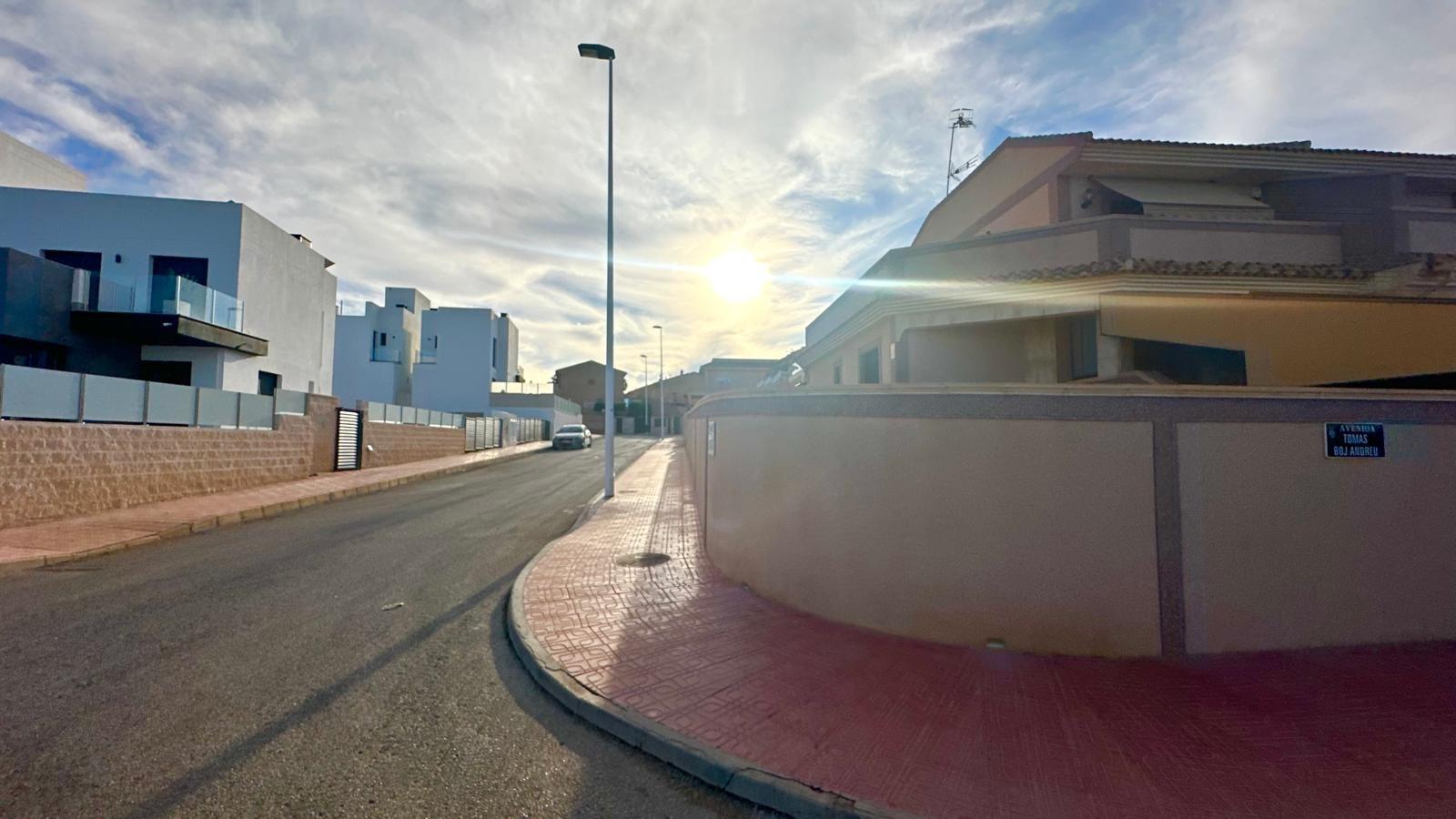 Kaupunkipientalo Torrevieja, Alicante, Espanja 4 makuuhuonetta, 260 m2 No. 192327