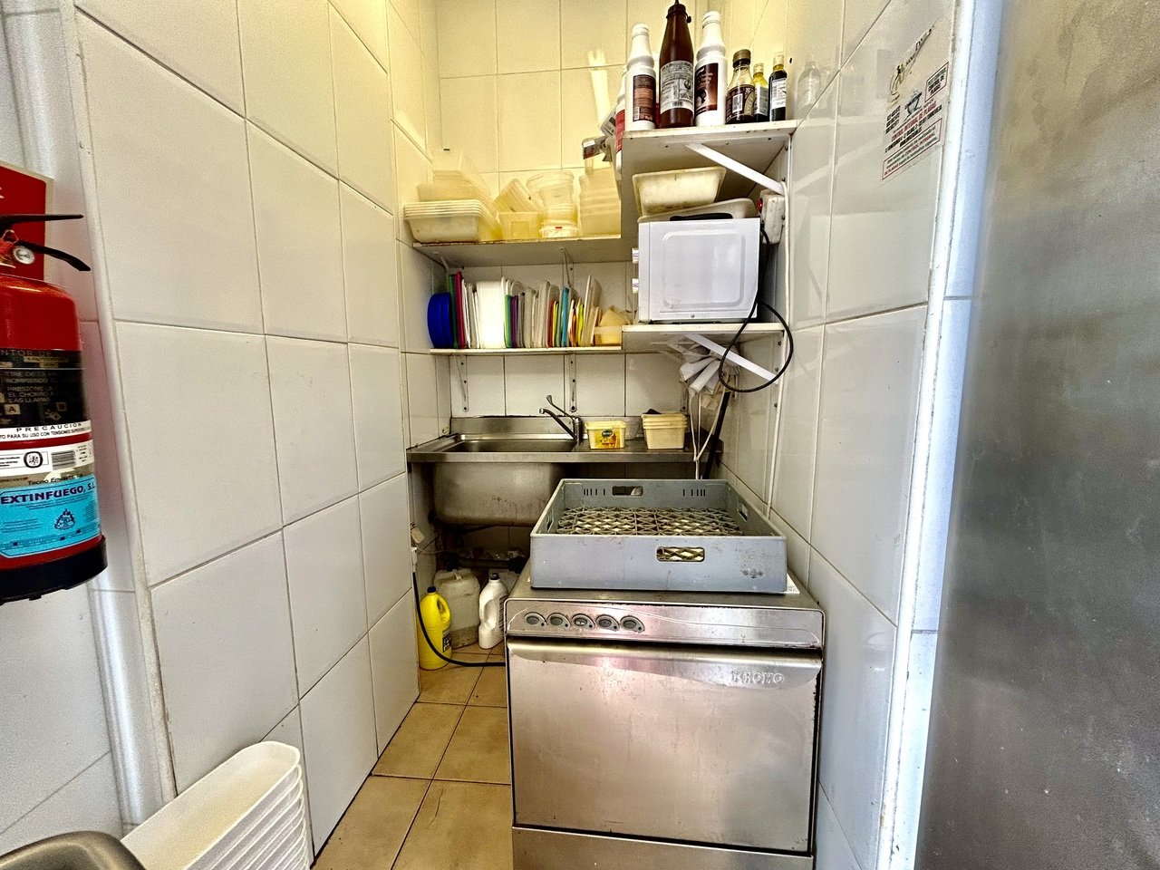 Propiedad comercial en Villamartin, Alicante, España 109 m2 No. 192321