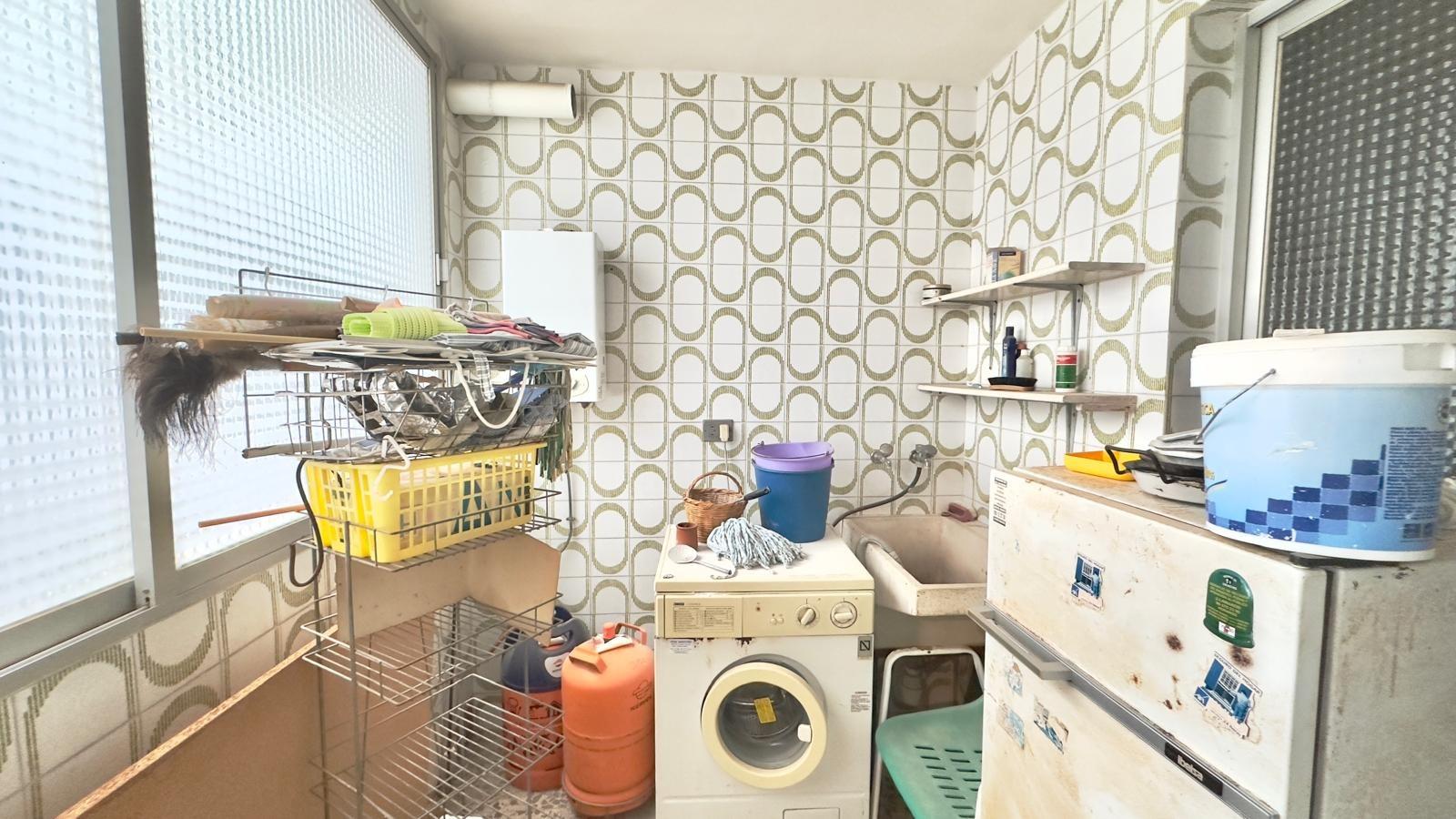 Apartamento en Torrevieja, Alicante, España 4 dormitorios, 132 m2 No. 192326