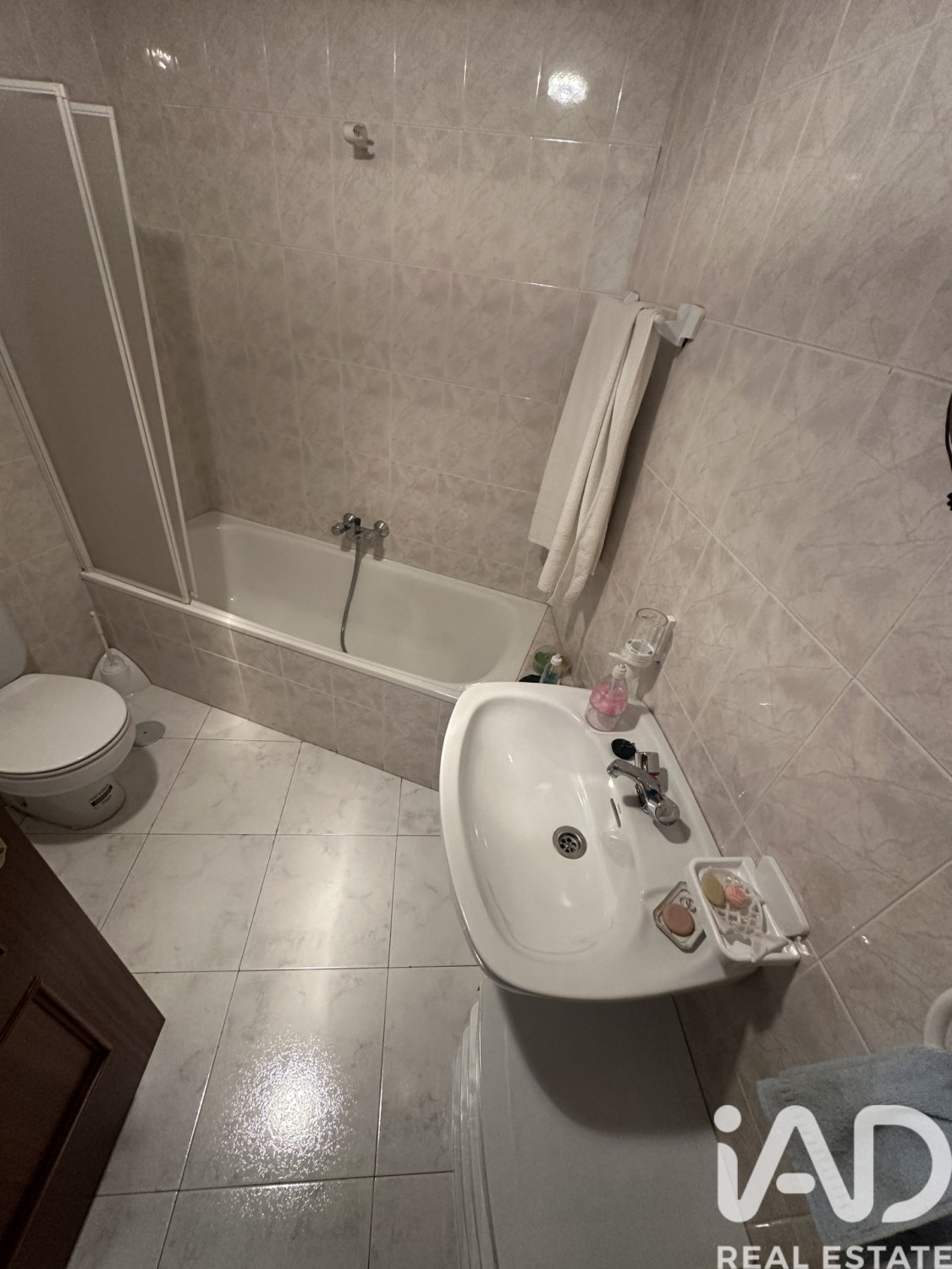 Apartment à San Andres del Rabanedo, Leon, Espagne 3 chambres, 93 m2 No. 185164