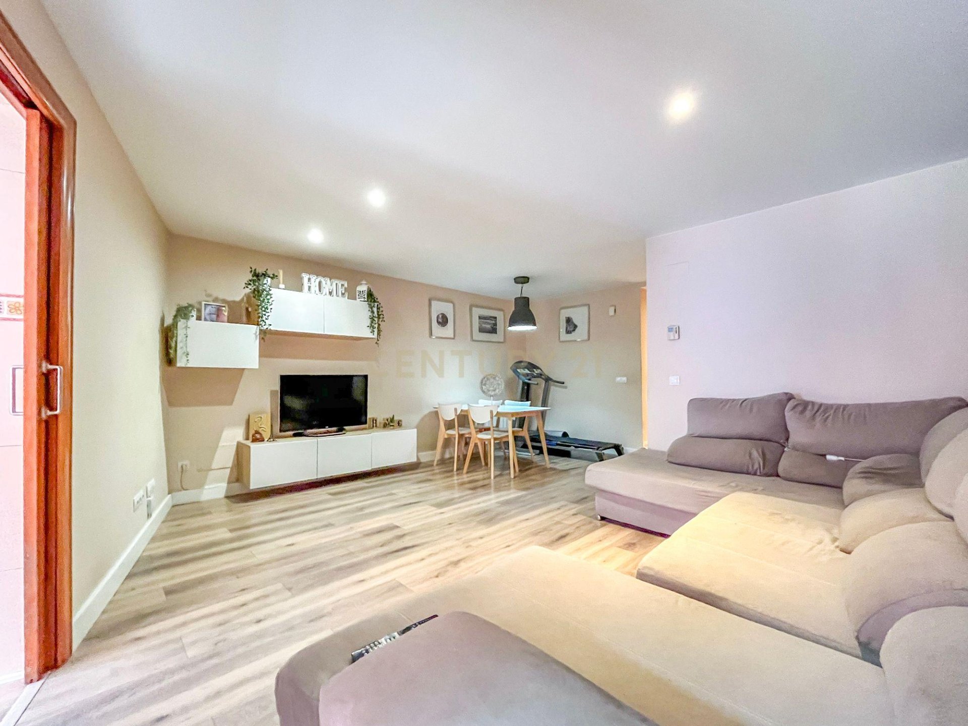 Dzīvoklis Mataro, Barcelona, Spānijā 2 istabas, 130 m2 Nr. 173976